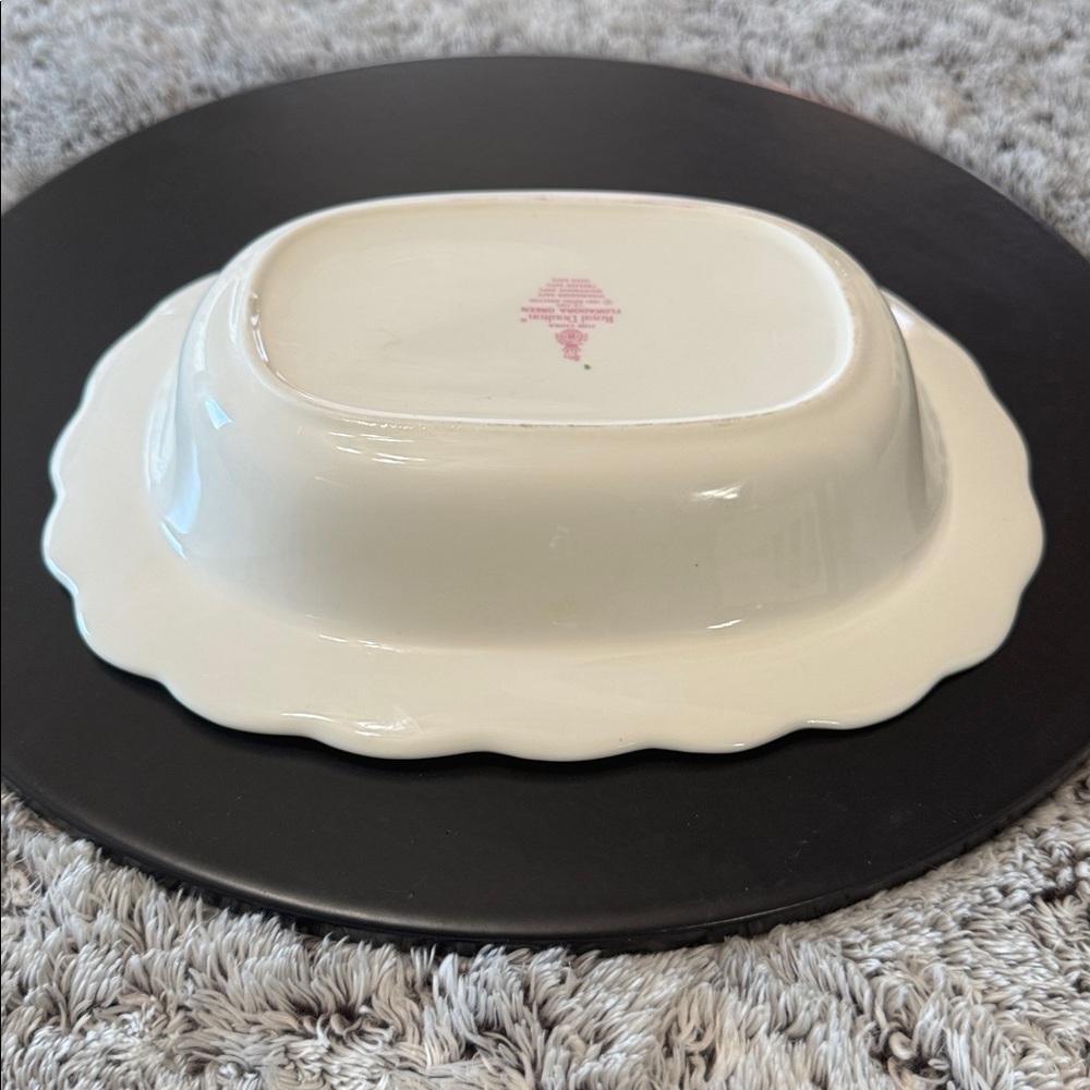 Vintage Royal Doulton Floradora‎ Green Oval Serving Bowl 10" Fine China Scallop - Picture 11 of 15